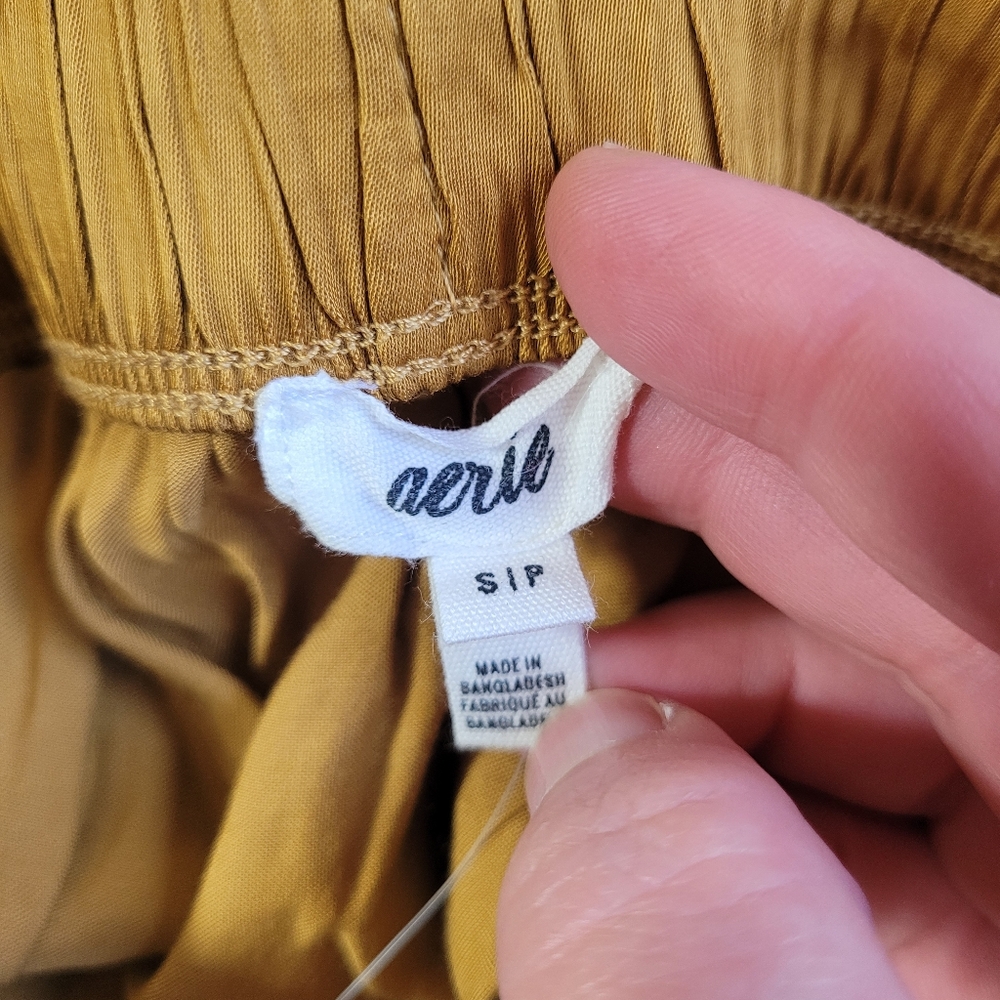 AERIE Gold Ruffle Mini Skirt Size S - Picture 3 of 8